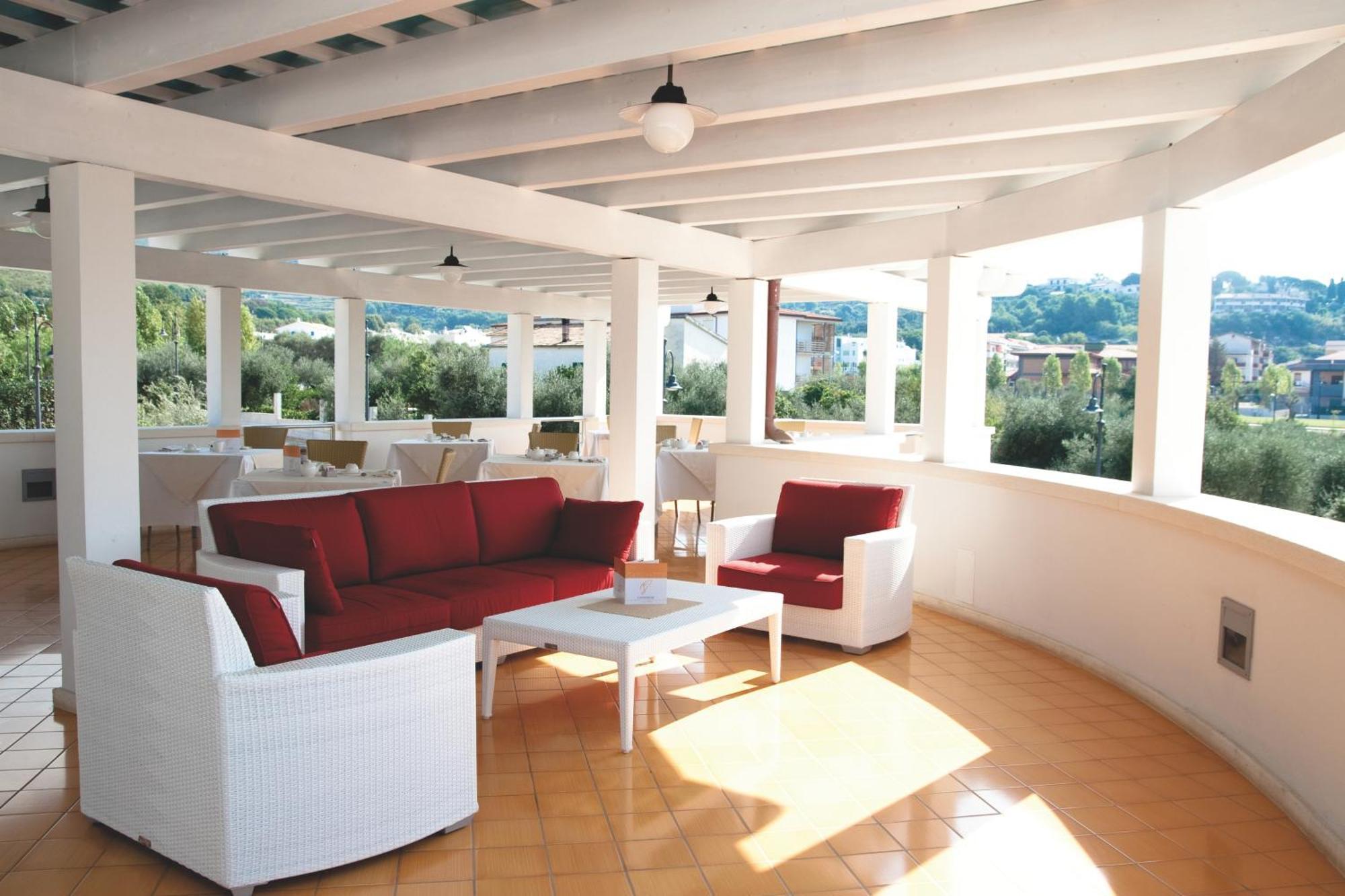 Ganimede Hotel Sperlonga Exterior foto