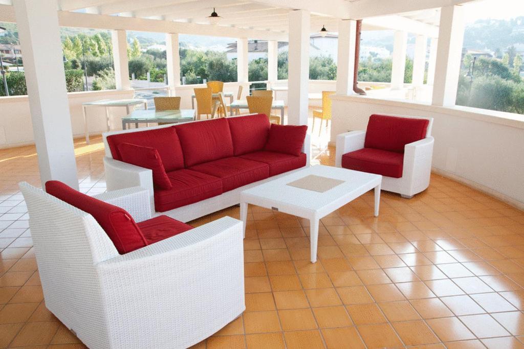 Ganimede Hotel Sperlonga Exterior foto
